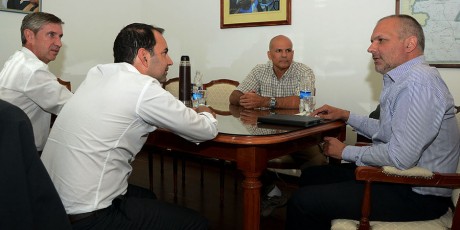 reunion hotel dazzler1